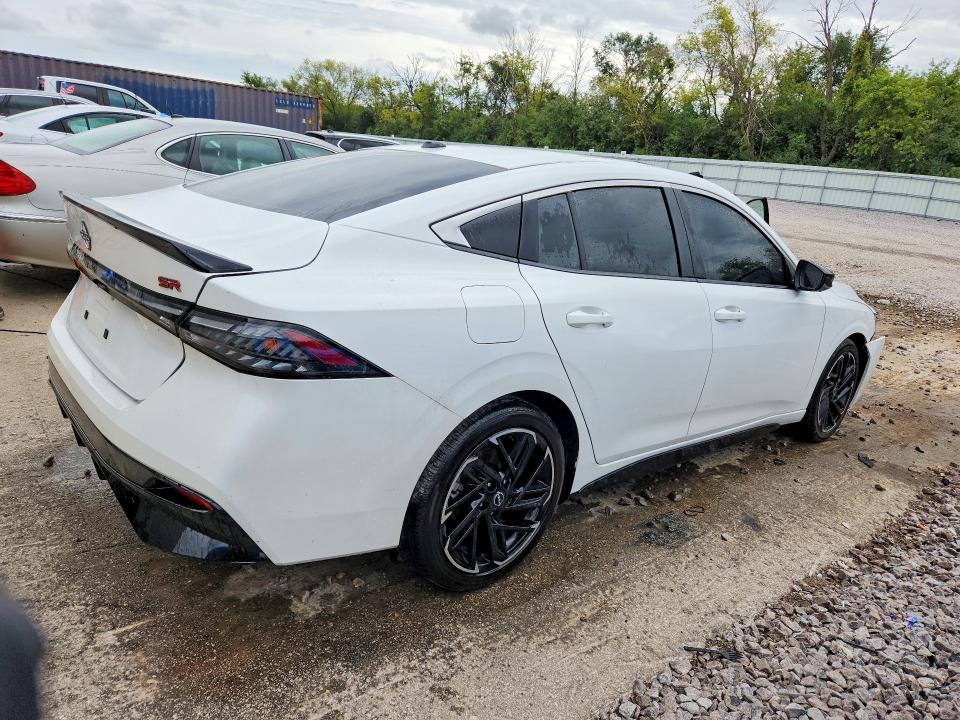 2026 Nissan Sentra მანქანა იყიდება აუქციონზე, vin: 3N1AB9DV9TY241772, აუქციონის ნომერი: 69603716