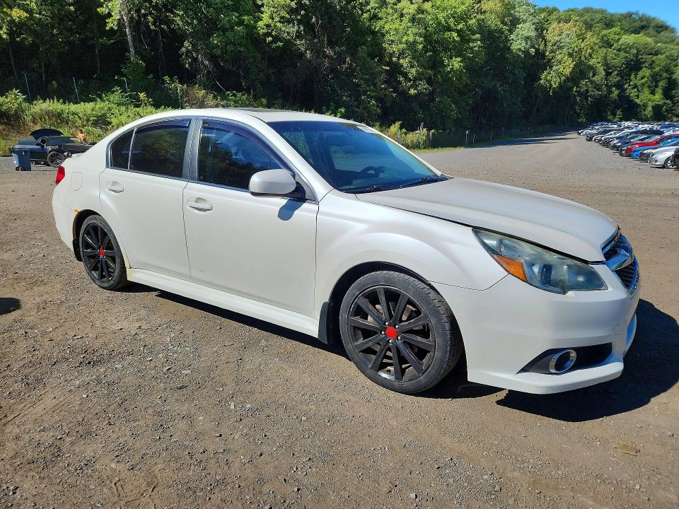 69190246 :رقم المزاد ، 4S3BMBG67D3025131 vin ، 2013 Subaru Legacy مزاد بيع