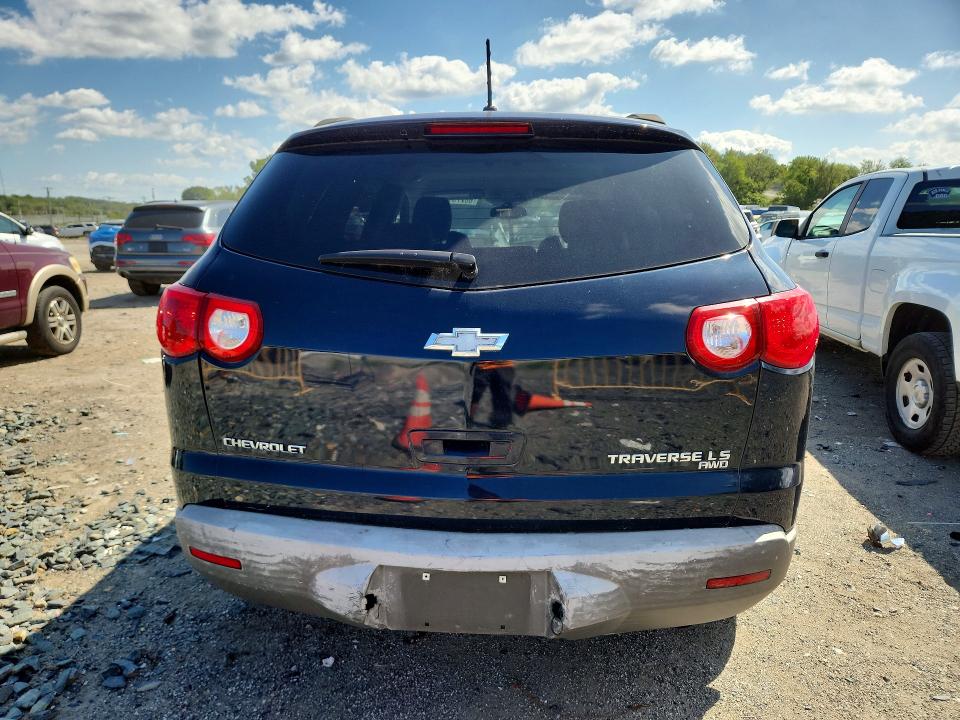 68273146 :رقم المزاد ، 1GNKVFED2BJ164038 vin ، 2011 Chevrolet Traverse مزاد بيع