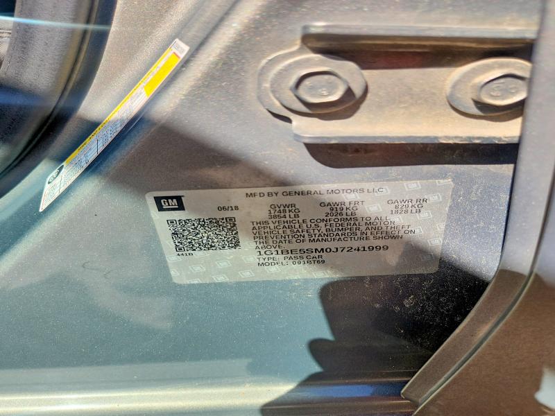 2018 Chevrolet Cruze მანქანა იყიდება აუქციონზე, vin: 1G1BE5SM0J7241999, აუქციონის ნომერი: 69385536