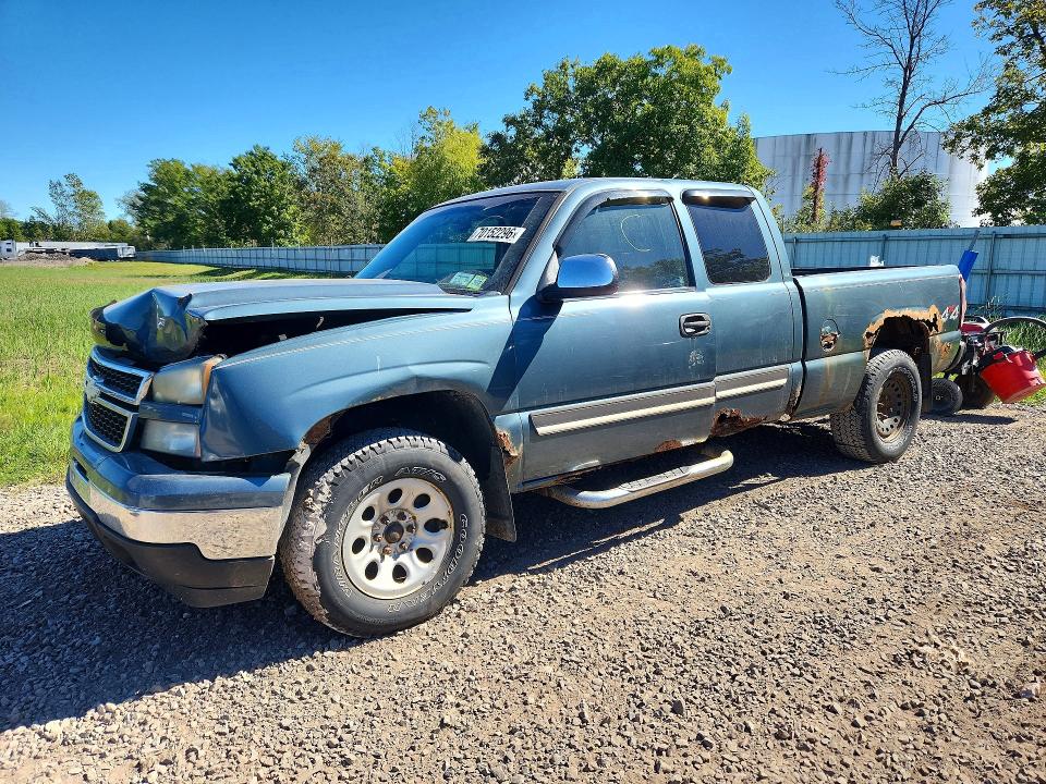 Auction sale of the 2007 Chevrolet Silverado, vin: 1GCEK19Z17E122094, lot number: 70152296