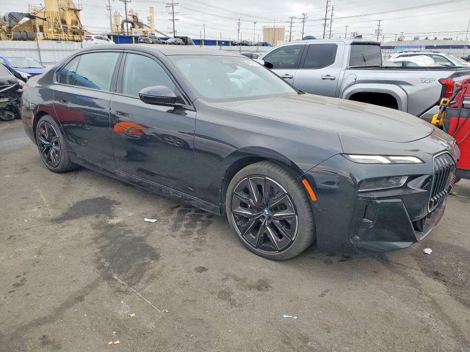 68974136 :رقم المزاد ، WBA23EH00RCT04472 vin ، 2024 Bmw 740 مزاد بيع
