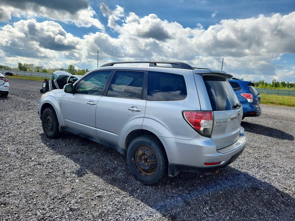 68151606 :رقم المزاد ، JF2SHCEC0CH407314 vin ، 2012 Subaru Forester مزاد بيع