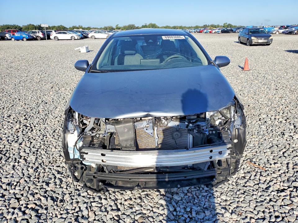 69003086 :رقم المزاد ، 5YFVPMAE1NP294508 vin ، 2022 Toyota Corolla مزاد بيع