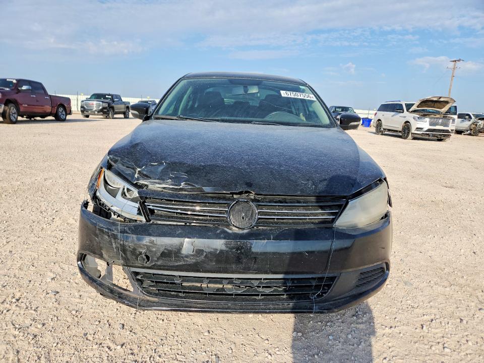 2013 Volkswagen Jetta მანქანა იყიდება აუქციონზე, vin: 3VWDX7AJ6DM290225, აუქციონის ნომერი: 67507556