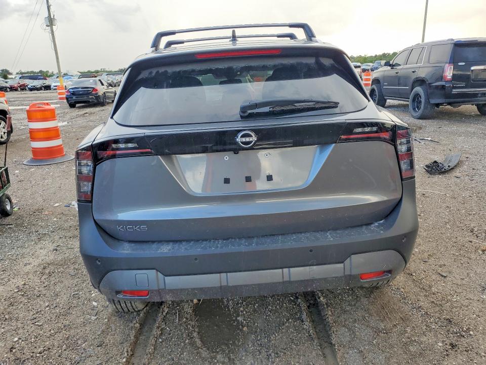69110576 :رقم المزاد ، 3N8AP6CE8TL353902 vin ، 2026 Nissan Kicks مزاد بيع