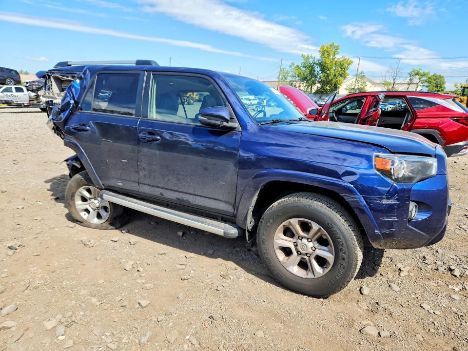 Auction sale of the 2020 Toyota 4runner, vin: JTEBU5JR8L5747808, lot number: 69365716