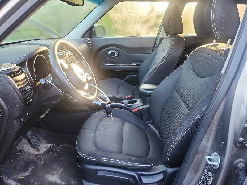68435326 :رقم المزاد ، KNDJP3A59F7228977 vin ، 2015 Kia Soul مزاد بيع