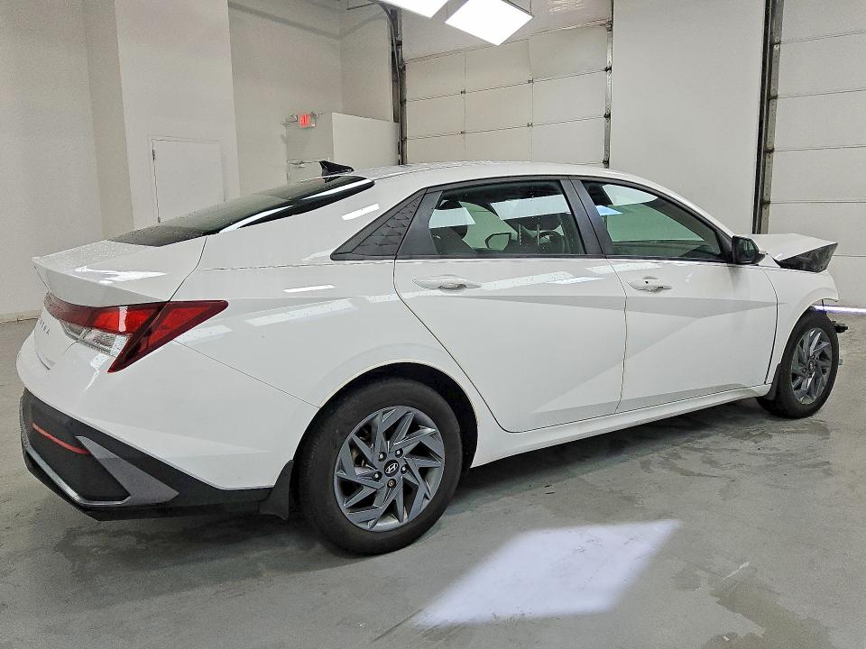 Продажа на аукционе авто 2024 Hyundai Elantra, vin: KMHLM4DG8RU759920, номер лота: 67064726