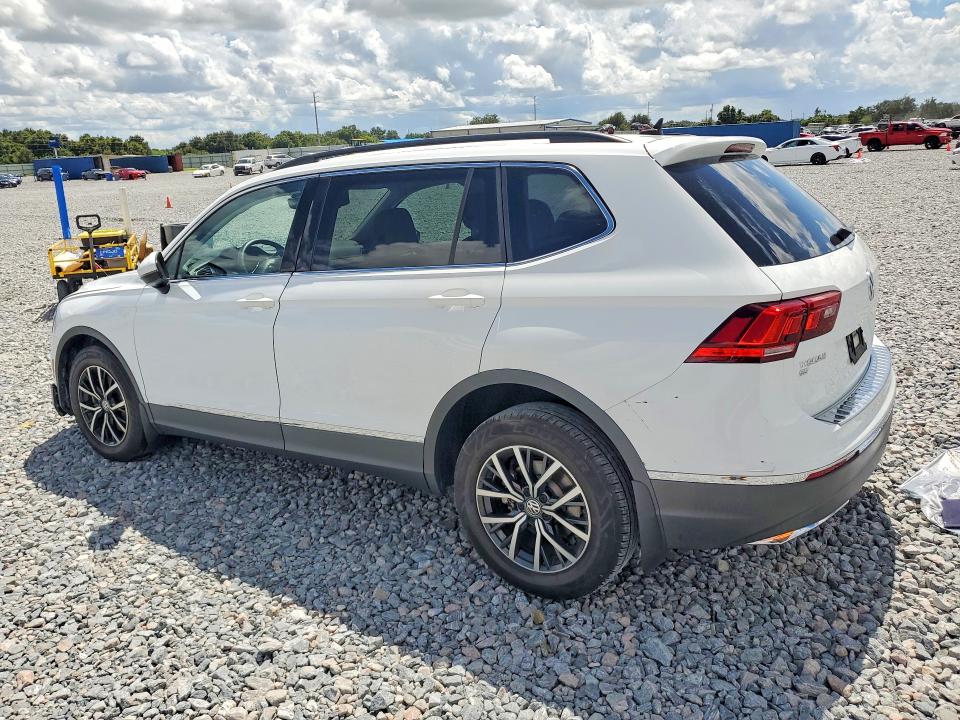 2021 Volkswagen Tiguan მანქანა იყიდება აუქციონზე, vin: 3VV3B7AX8MM159042, აუქციონის ნომერი: 69425926