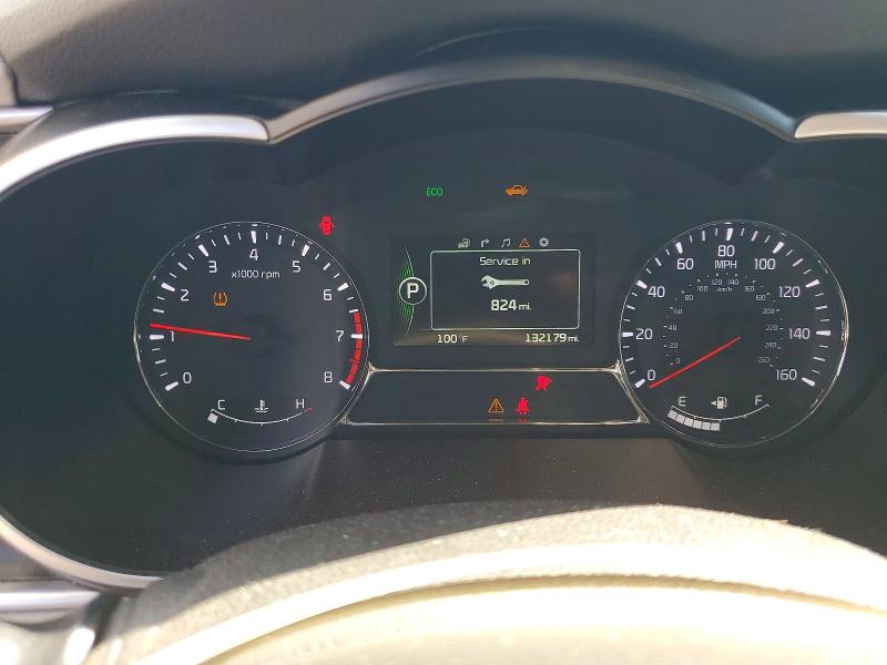 68502636 :رقم المزاد ، 5XXGR4A63FG455642 vin ، 2015 Kia Optima مزاد بيع