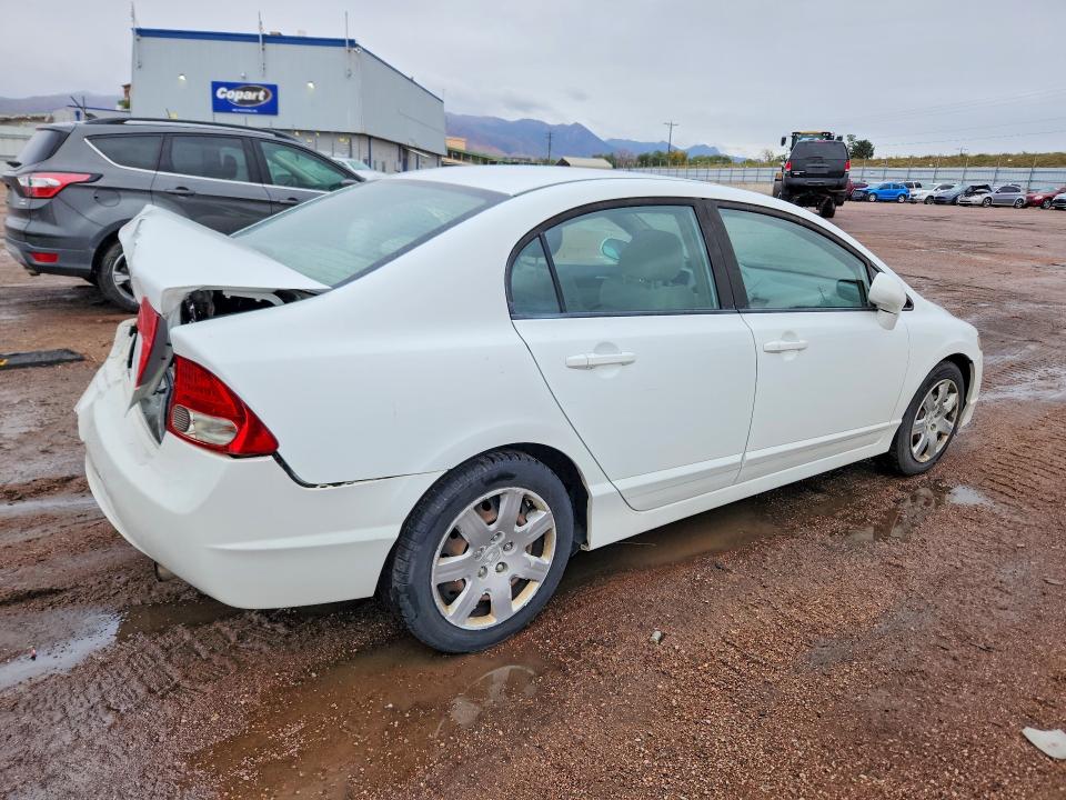 70945906 :رقم المزاد ، 19XFA1F58AE067471 vin ، 2010 Honda Civic مزاد بيع