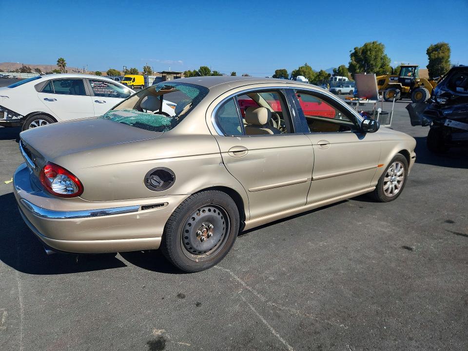 2002 Jaguar X-type მანქანა იყიდება აუქციონზე, vin: SAJEA51D82XC62493, აუქციონის ნომერი: 68043876