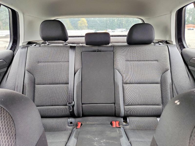 68606366 :رقم المزاد ، 3VWG17AU4JM251816 vin ، 2018 Volkswagen Golf مزاد بيع