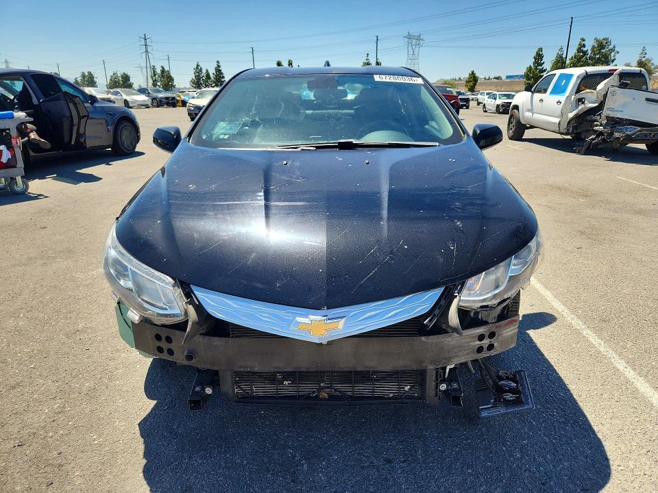67280036 :رقم المزاد ، 1G1RC6S50JU150803 vin ، 2018 Chevrolet Volt مزاد بيع