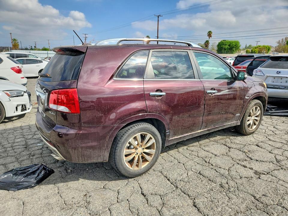68323406 :رقم المزاد ، 5XYKWDA21BG174798 vin ، 2011 Kia Sorento مزاد بيع