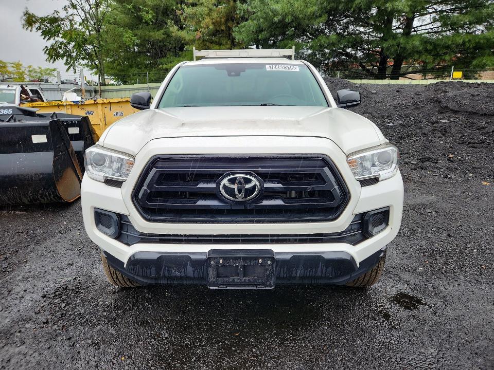 2021 Toyota Tacoma მანქანა იყიდება აუქციონზე, vin: 3TYSX5ENXMT005736, აუქციონის ნომერი: 70492316