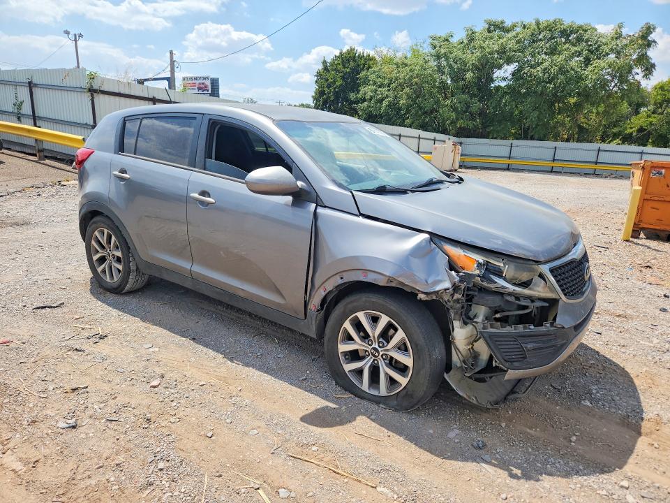 67119796 :رقم المزاد ، KNDPB3AC6G7820829 vin ، 2016 Kia Sportagelx مزاد بيع