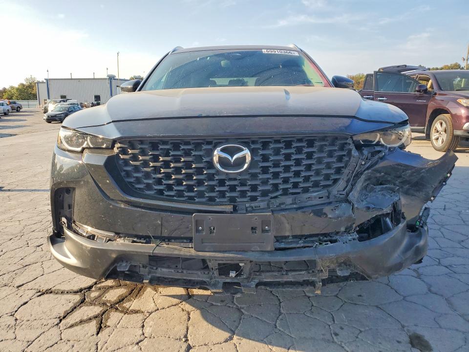 69910366 :رقم المزاد ، 7MMVABDM1SN370780 vin ، 2025 Mazda Cx-50 مزاد بيع