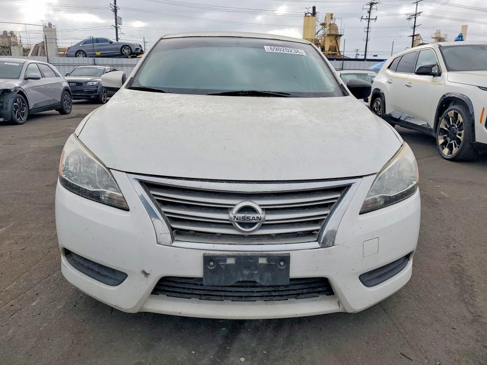 Продажа на аукционе авто 2015 Nissan Sentra, vin: 3N1AB7AP5FY285427, номер лота: 69020236