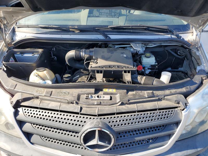 68393336 :رقم المزاد ، WD3PE8CD8HP557264 vin ، 2017 Mercedes-benz Sprinter مزاد بيع