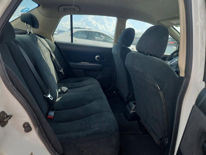 68732106 :رقم المزاد ، 3N1BC1AP4BL465908 vin ، 2011 Nissan Versa مزاد بيع