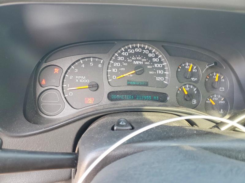 Продаж на аукціоні авто 2003 Chevrolet Suburban, vin: 1GNEC16T43J267104, номер лоту: 68778866