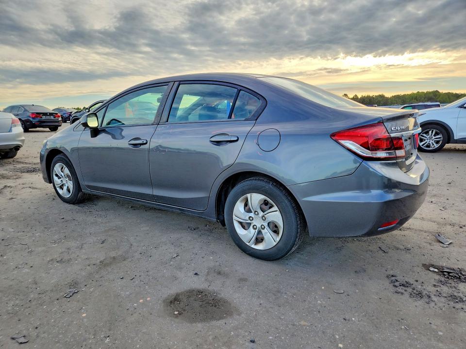 2013 Honda Civic მანქანა იყიდება აუქციონზე, vin: 2HGFB2F50DH598564, აუქციონის ნომერი: 70447486