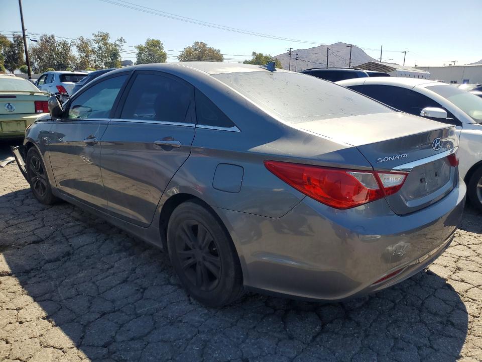 68048406 :رقم المزاد ، 5NPEB4AC9DH530413 vin ، 2013 Hyundai Sonata مزاد بيع