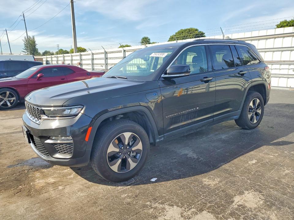 Auction sale of the 2024 Jeep Grand Cherokee, vin: 1C4RJYB67R8958992, lot number: 70434996
