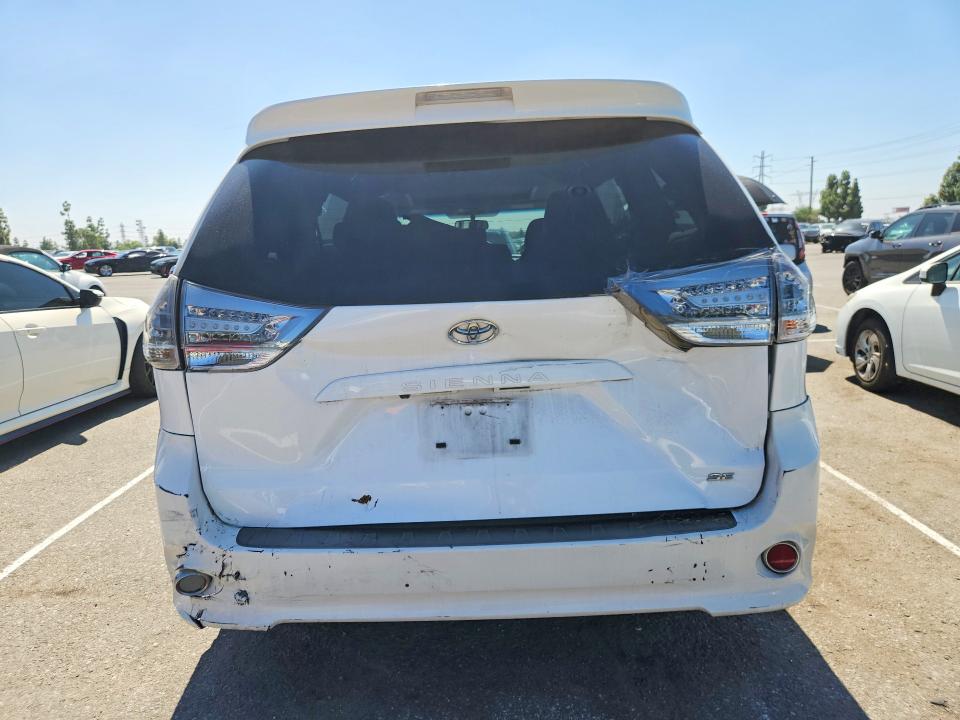 Продажа на аукционе авто 2014 Toyota Sienna, vin: 5TDXK3DC8ES422245, номер лота: 68786826