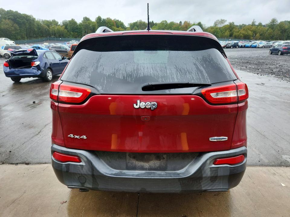 68417086 :رقم المزاد ، 1C4PJMCB7FW675379 vin ، 2015 Jeep Cherokee مزاد بيع