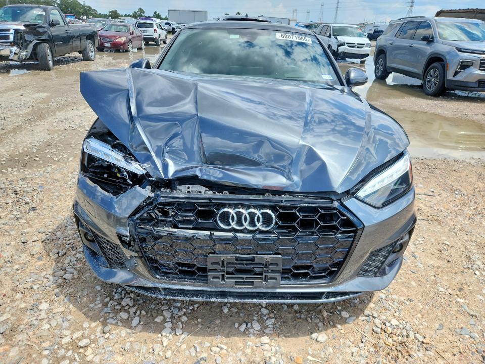 68071586 :رقم المزاد ، WAUEACF59MA002527 vin ، 2021 Audi A5 مزاد بيع