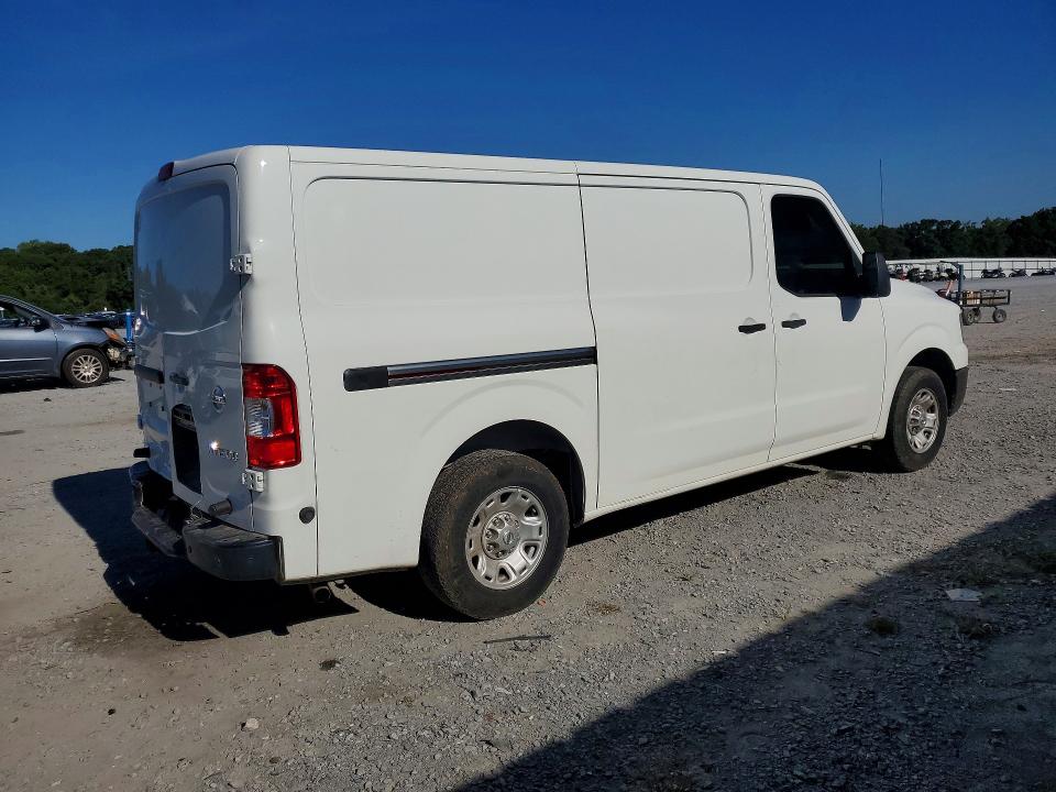 68109876 :رقم المزاد ، 1N6BF0KM4JN802494 vin ، 2018 Niss Nv1500 مزاد بيع
