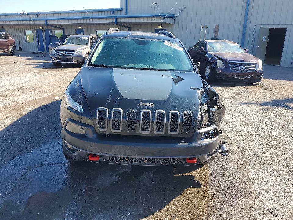 Продаж на аукціоні авто 2016 Jeep Cherokee, vin: 1C4PJMBSXGW194545, номер лоту: 68372226