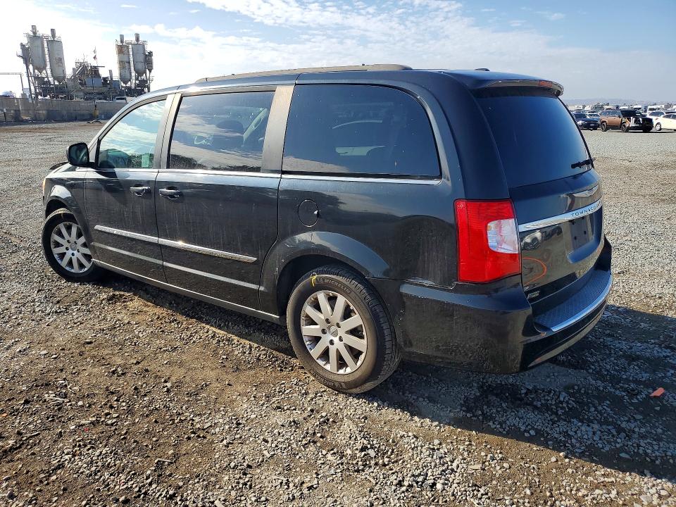 2015 Chrysler Town & Country მანქანა იყიდება აუქციონზე, vin: 2C4RC1BGXFR636731, აუქციონის ნომერი: 70808516