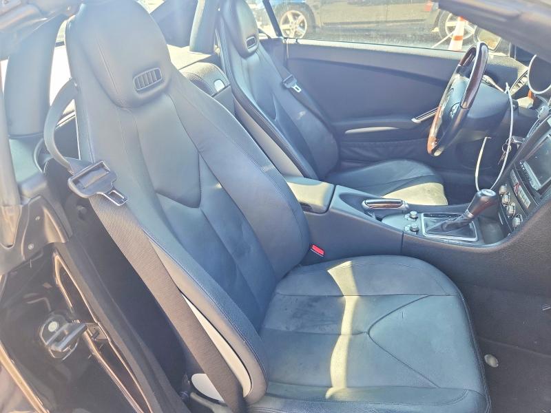 67381906 :رقم المزاد ، WDBWK54F67F170692 vin ، 2007 Mercedes-benz Slk مزاد بيع