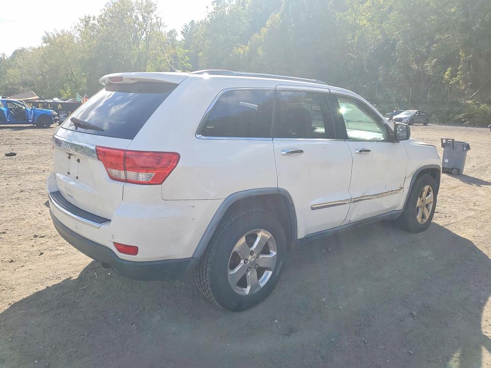 69474696 :رقم المزاد ، 1J4RR5GG5BC702744 vin ، 2011 Jeep Grand Cherokee مزاد بيع