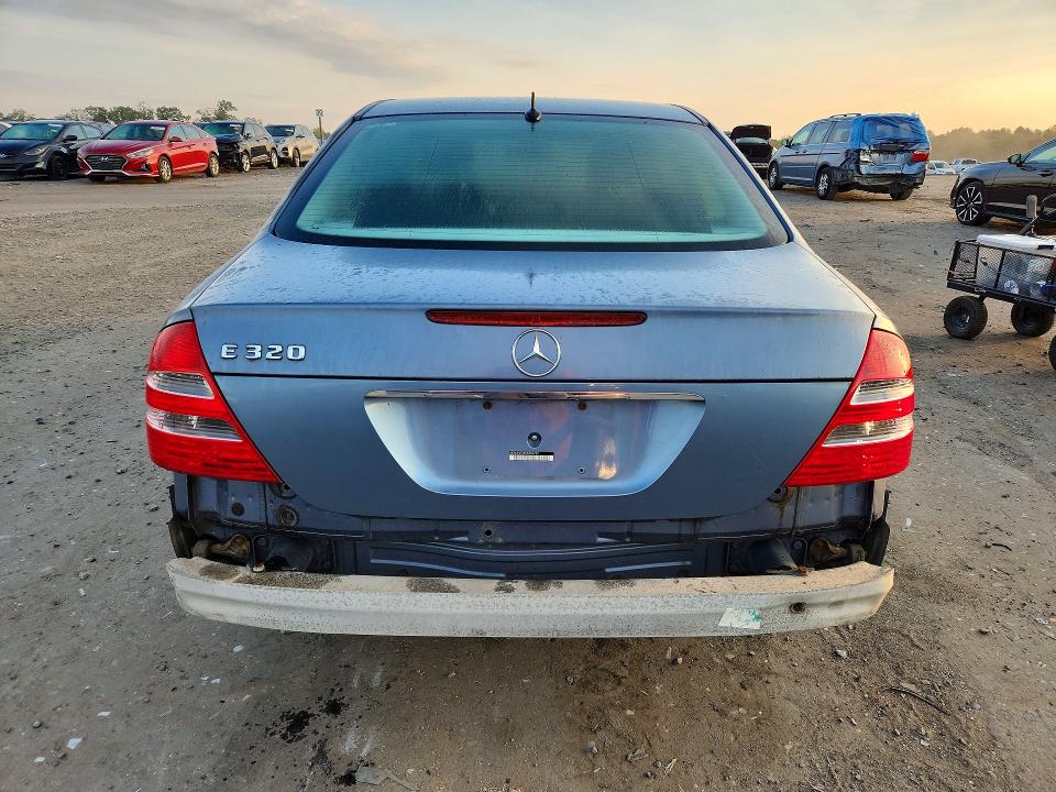 2005 Mercedes-benz E მანქანა იყიდება აუქციონზე, vin: WDBUF65J65A664727, აუქციონის ნომერი: 69136626