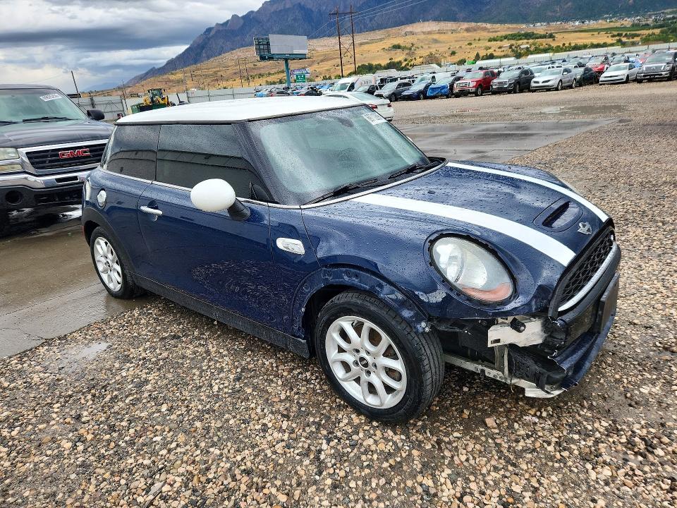 Aukcja sprzedaży 2016 Mini Cooper, vin: WMWXP7C5XG2A43642, numer aukcji: 69712896