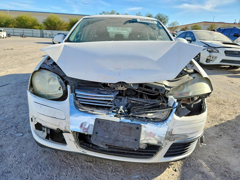 69449726 :رقم المزاد ، 3VWJZ71K79M033863 vin ، 2009 Volkswagen Jetta مزاد بيع