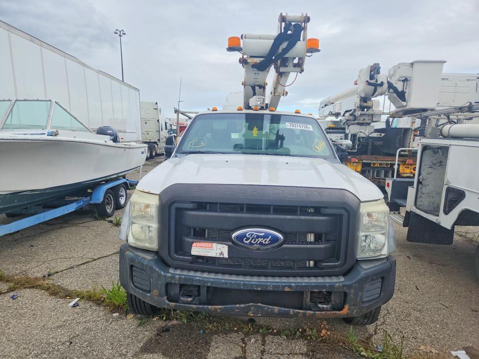 2011 Ford F450 მანქანა იყიდება აუქციონზე, vin: 1FDUF4GY2BEA95584, აუქციონის ნომერი: 70374756