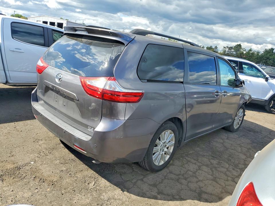 Aukcja sprzedaży 2016 Toyota Sienna, vin: 5TDDK3DC4GS131666, numer aukcji: 68941416