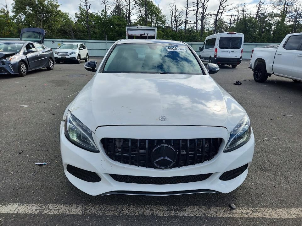 2015 Mercedes-benz C მანქანა იყიდება აუქციონზე, vin: 55SWF4KB2FU096043, აუქციონის ნომერი: 69800116