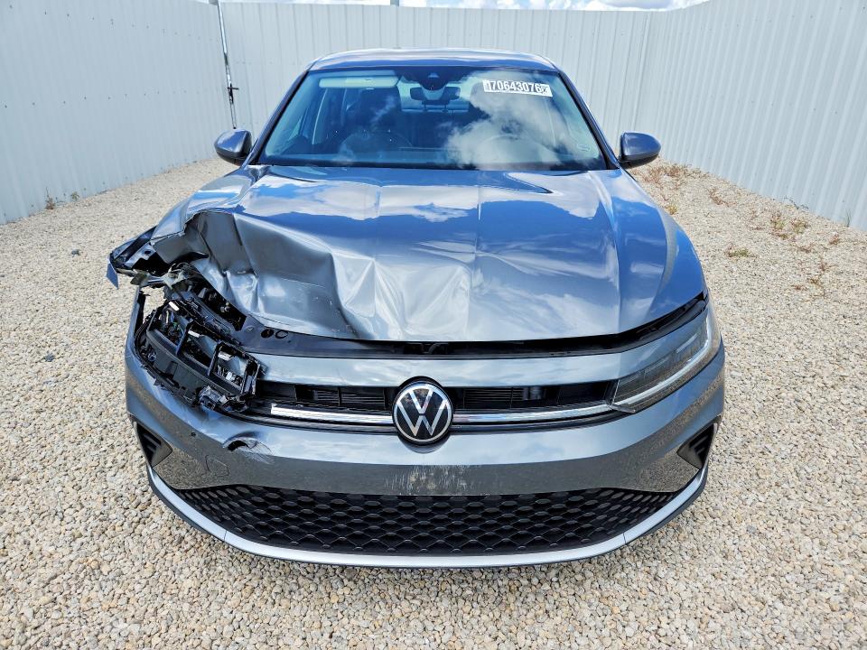 Продажа на аукционе авто 2025 Volkswagen Jetta, vin: 3VWEX7BU5SM025192, номер лота: 70643076