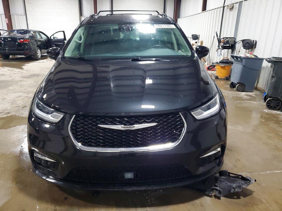 69217326 :رقم المزاد ، 2C4RC1BG9NR195303 vin ، 2022 Chrysler Pacifica مزاد بيع