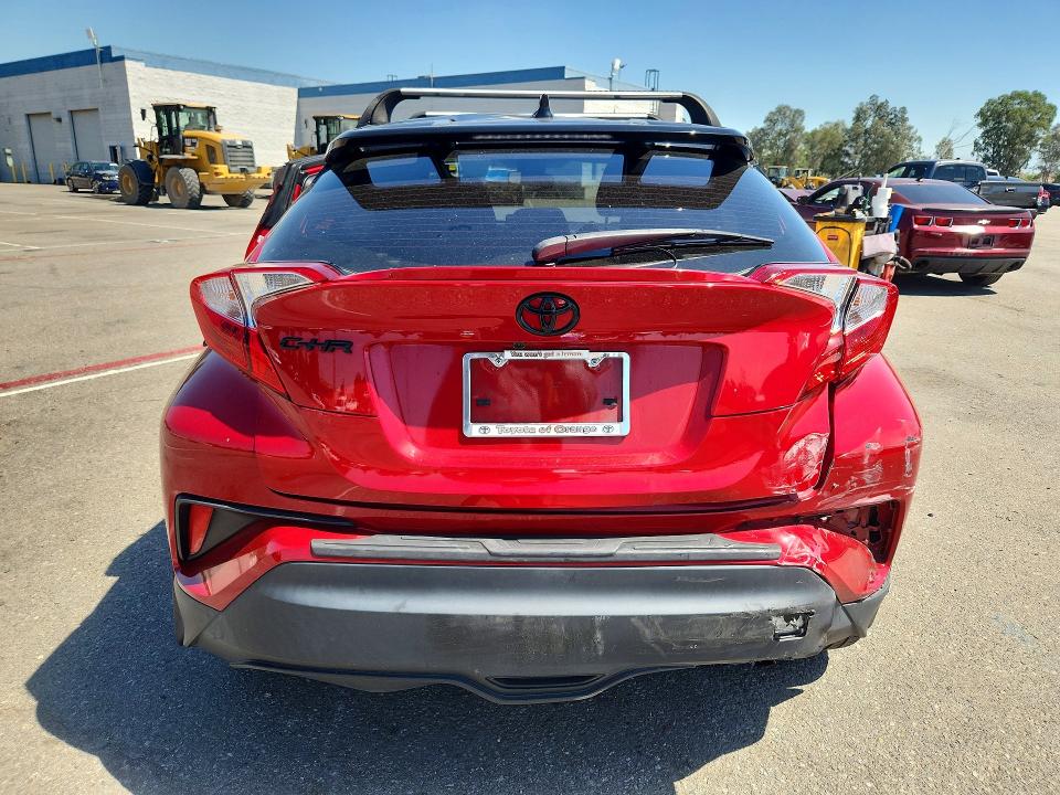 2021 Toyota C-hr მანქანა იყიდება აუქციონზე, vin: JTNKHMBX4M1116526, აუქციონის ნომერი: 68692906