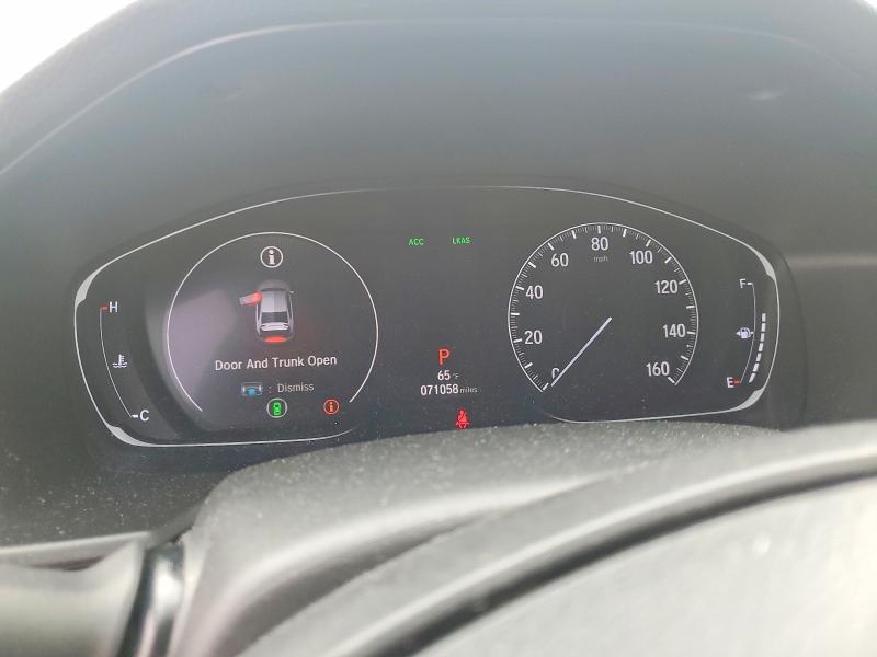 Продажа на аукционе авто 2019 Honda Accord, vin: 1HGCV1F16KA008137, номер лота: 69582836