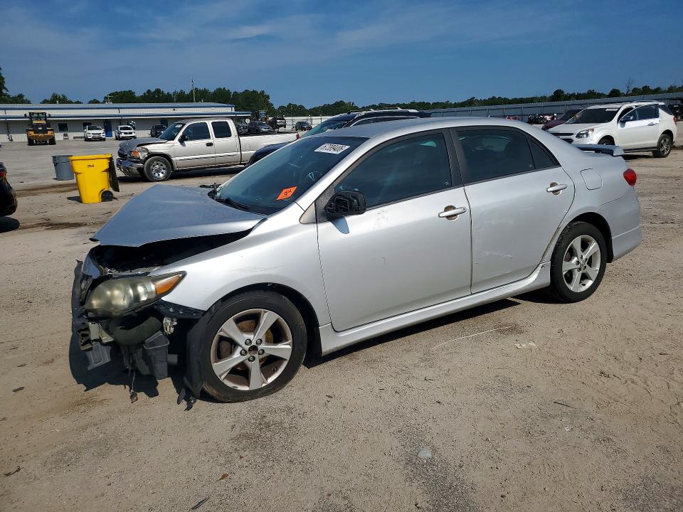 67399406 :رقم المزاد ، 5YFBU4EE4DP216437 vin ، 2013 Toyota Corolla مزاد بيع