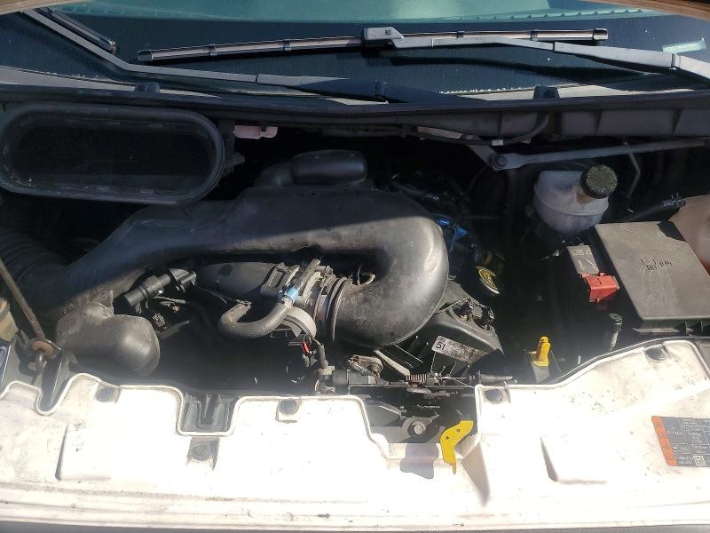 68482966 :رقم المزاد ، 1FBZX2CM4FKB16526 vin ، 2015 Ford Transit مزاد بيع